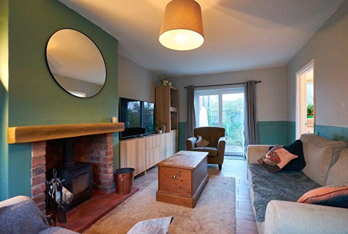 2 Bedroom End Of Terrace House For Sale In Bower Crescent, Stretton, Warrington, Cheshire, WA4