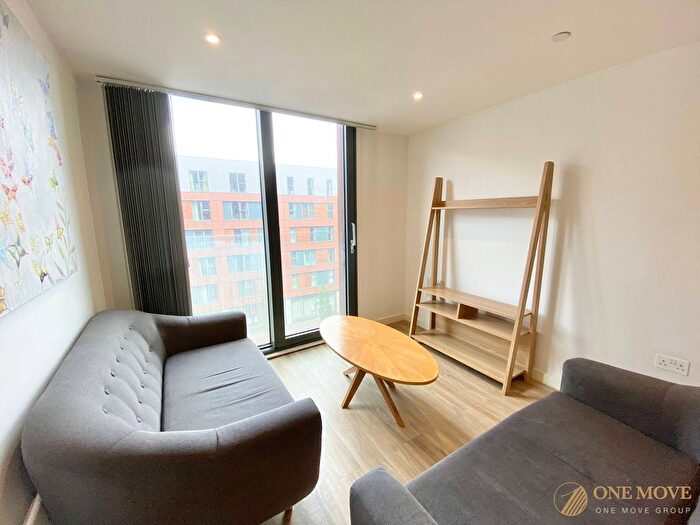 2 Bedroom Flat To Rent In Oxid House, Manchester, M1