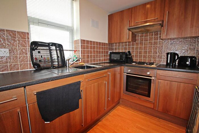 1 Bedroom Flat To Rent In Glynrhondda St, Cathays, Cardiff, CF24