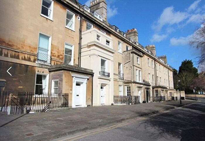 Studio For Sale In Queens Parade, Bath, BA1