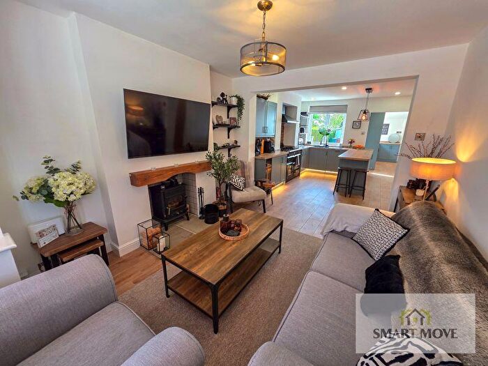 3 Bedroom Semi-Detached House For Sale In Station Road, Hesketh Bank, Preston, PR4