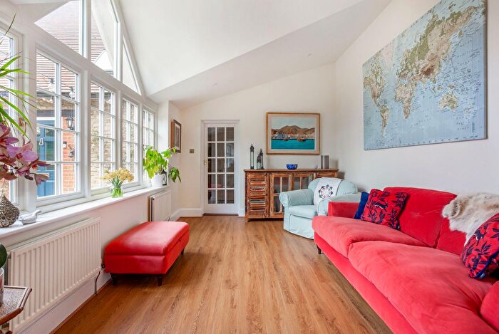 5 Bedroom Semi-Detached House For Sale In Pinewoods Road, Longworth, OX13