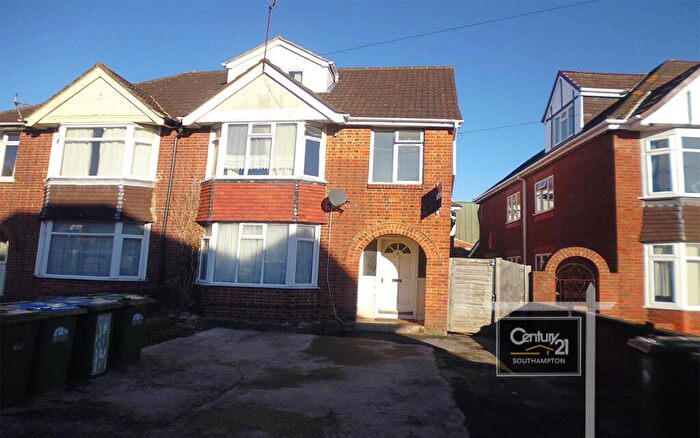 6 Bedroom Semi Detached House To Rent In |Ref: |, Portswood Avenue, Southampton, SO17