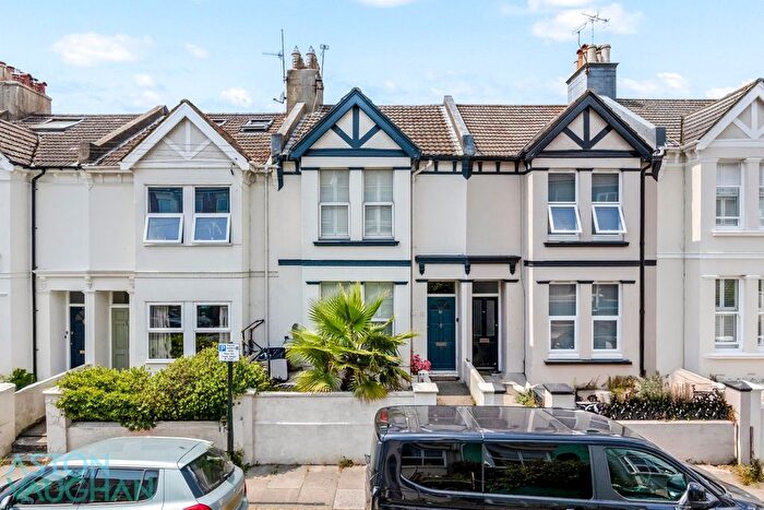 3 Bedroom Terraced House For Sale In Whippingham Road, Brighton, East Sussex, BN2