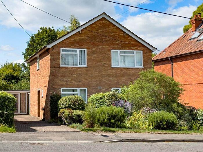 4 Bedroom Detached House For Sale In Larkhill, Wantage, OX12