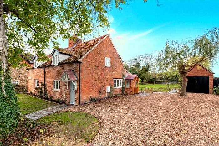 4 Bedroom Detached House For Sale In Church Lane, Kirkby-La-Thorpe, Sleaford, Lincolnshire, NG34