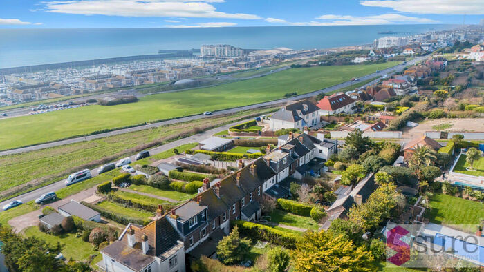 3 Bedroom Cottage To Rent In Roedean Terrace, Brighton, BN2