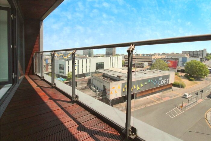 2 Bedroom Flat To Rent In The Icon, Basildon, SS14