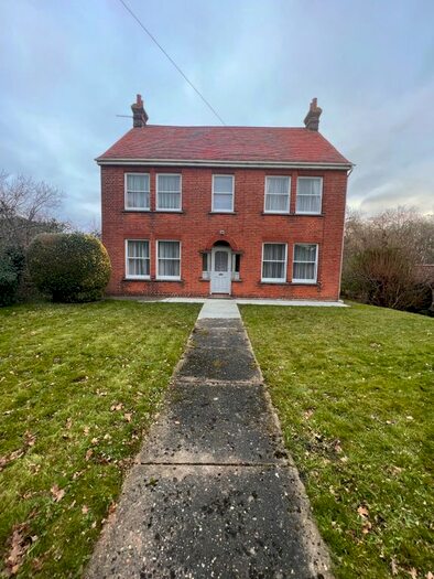 4 Bedroom Detached House To Rent In Woodbridge Road, Rushmere, Ipswich IP5