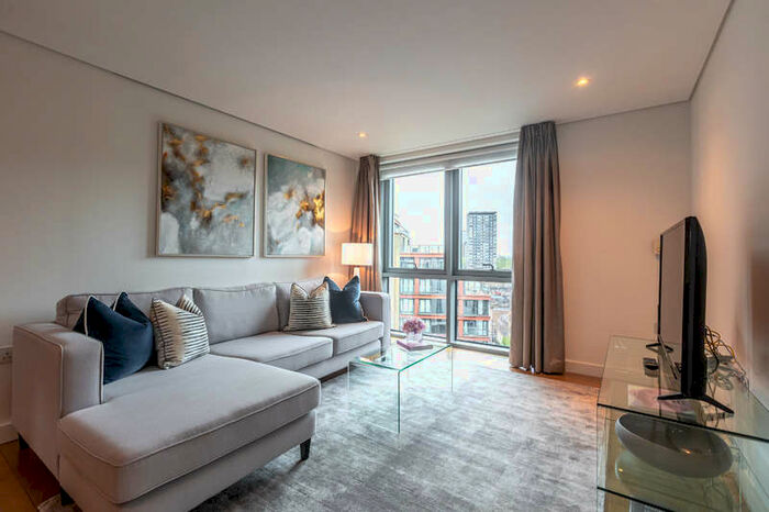 3 Bedroom Flat To Rent In Merchant Square East, London, W2