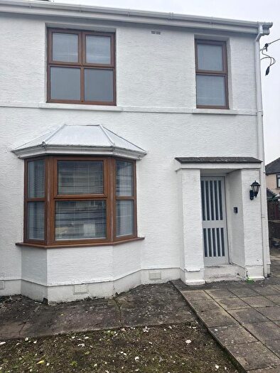 3 Bedroom Semi-Detached House To Rent In Zammit Crescent, Llanelli, SA15