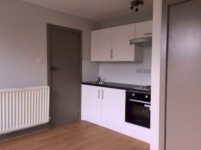 Studio To Rent In Hillfield Road, West Hampstead, NW6