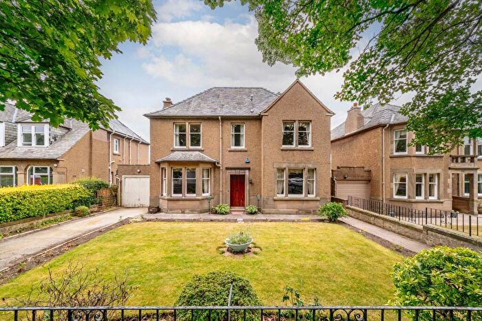 4 Bedroom Detached House For Sale In Ravelston Dykes, Edinburgh, Midlothian, EH4