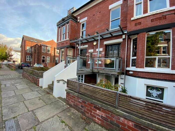 2 Bedroom House To Rent In Cranbourne Road, Manchester, M21