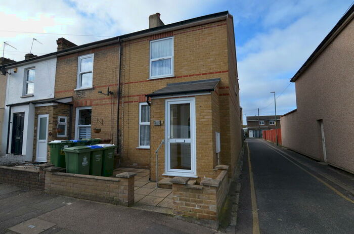 2 Bedroom End Of Terrace House To Rent In Birkbeck Road, Sidcup, DA14