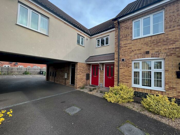 2 Bedroom Apartment To Rent In Savage Close - King's Lynn, PE30