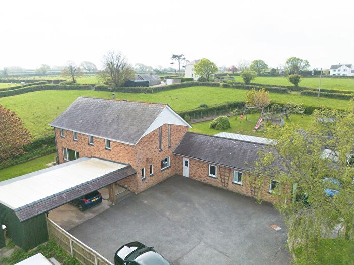 8 Bedroom Detached House For Sale In Ffosyffin, Aberaeron, SA46