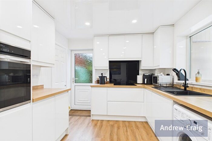 3 Bedroom Semi-Detached House For Sale In Cliffside, South Shields, NE34