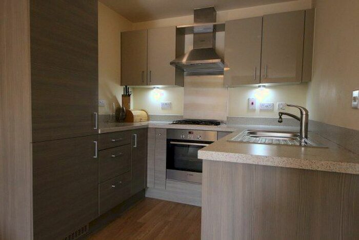 1 Bedroom Flat To Rent In Skerne Road, Kingston Upon Thames, KT2