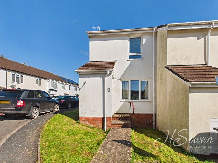 2 Bedroom End Terrace House For Sale In Helmdon Rise, Torquay, TQ2