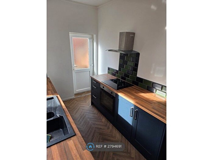 2 Bedroom Terraced House To Rent In Church St, Hebburn, NE31