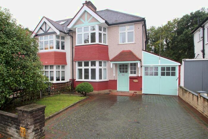 3 Bedroom Property To Rent In Ravenor Park Road, Greenford, UB6