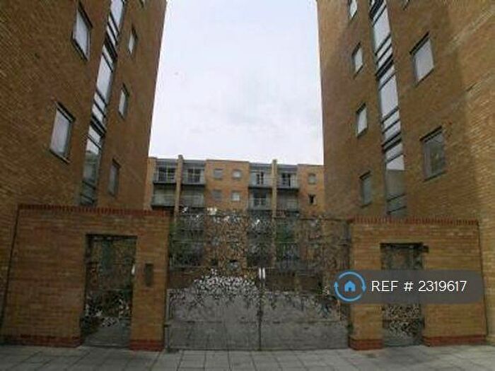 1 Bedroom Flat To Rent In Cassilis Road, London, E14