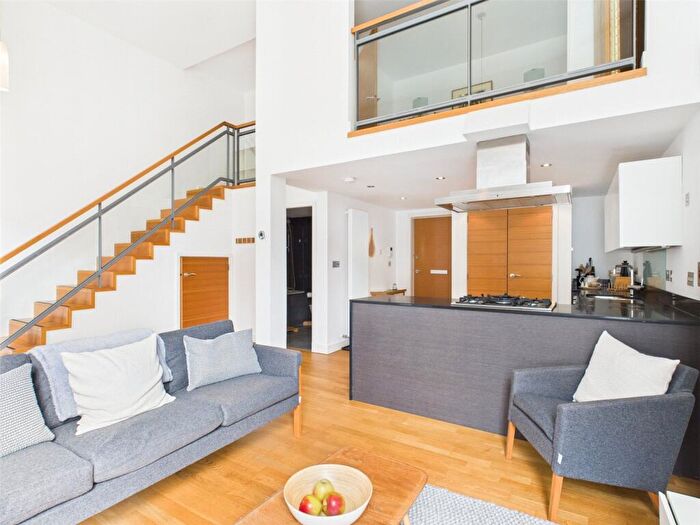 1 Bedroom Apartment To Rent In Simpson Loan, Quartermile, Edinburgh, EH3