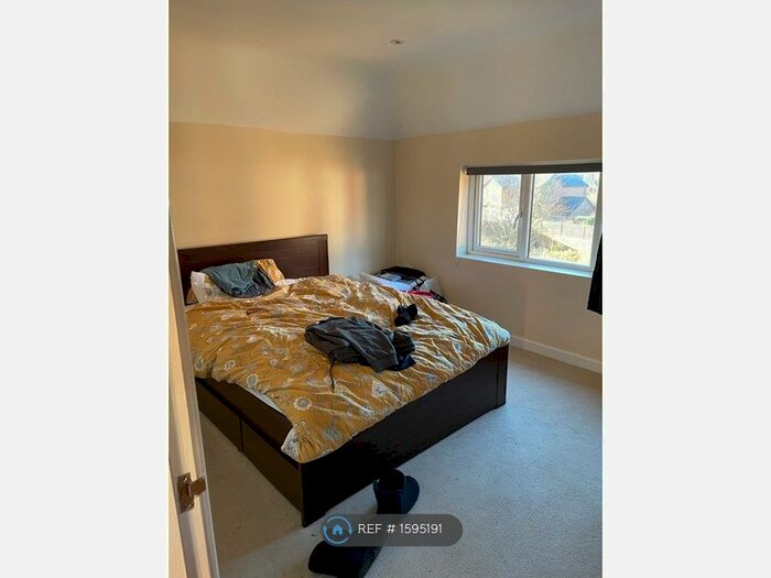 1 Bedroom Flat To Rent In Holden Road, Tunbridge Wells, TN4