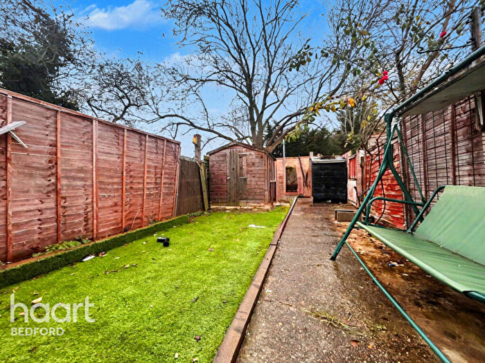 3 Bedroom Terraced House To Rent In Snagge Court, Bedford, MK43