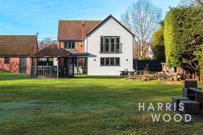 4 Bedroom Detached House For Sale In High Road, Layer-de-la-haye, Colchester, Essex, CO2