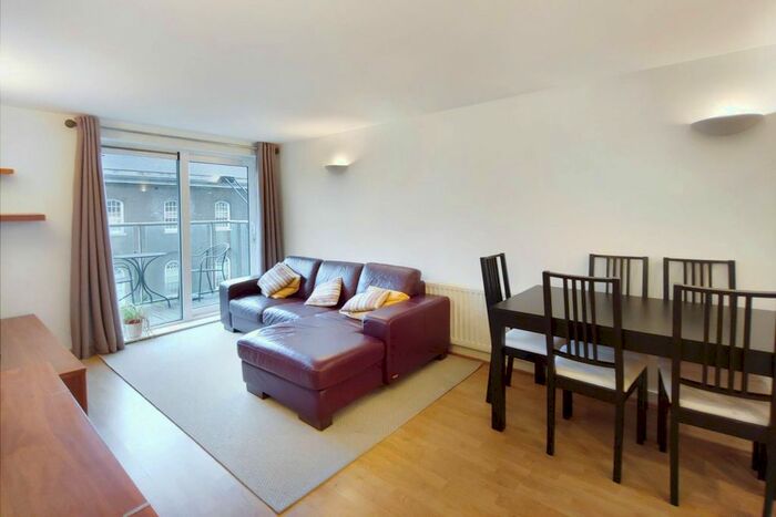 2 Bedroom Flat To Rent In Argyll Road, Woolwich, London, SE18