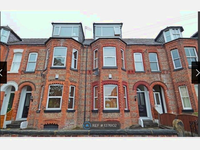 1 Bedroom Flat To Rent In Wycliffe Road, Manchester, M41