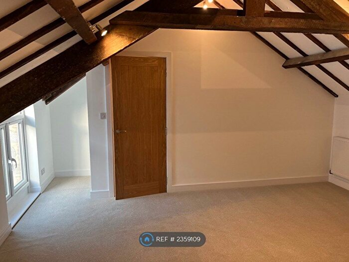 2 Bedroom Semi-Detached House To Rent In Newton Abbot, Newton Abbot, TQ12