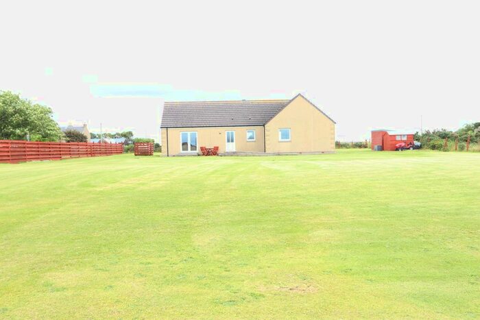 4 Bedroom Bungalow For Sale In Barrock, Thurso, KW14