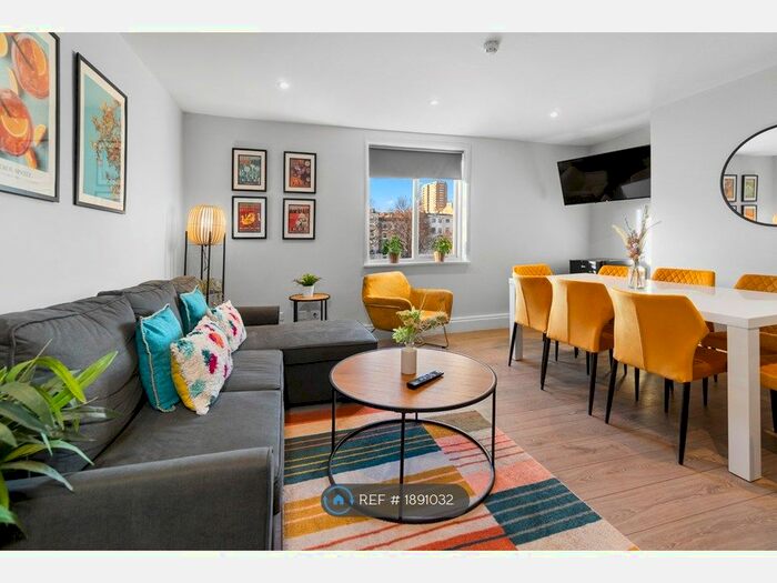 3 Bedroom Flat To Rent In Grand Parade, Brighton, BN2