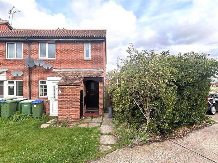 1 Bedroom Maisonette To Rent In Wyatt Road, Dartford, DA1