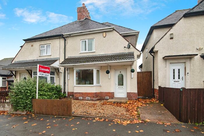 3 Bedroom Semi Detached House For Sale In St. Peters Road, Dudley, DY2