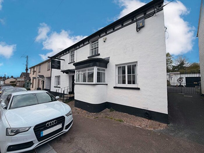 2 Bedroom Flat To Rent In Maltsters Court, Clyst St. Mary, Exeter, EX5