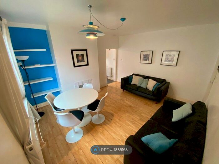 3 Bedroom Semi-Detached House To Rent In Larges Street, Derby, DE1