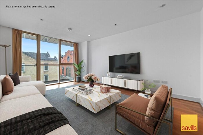 2 Bedroom Apartment For Sale In Times Square, London, E1