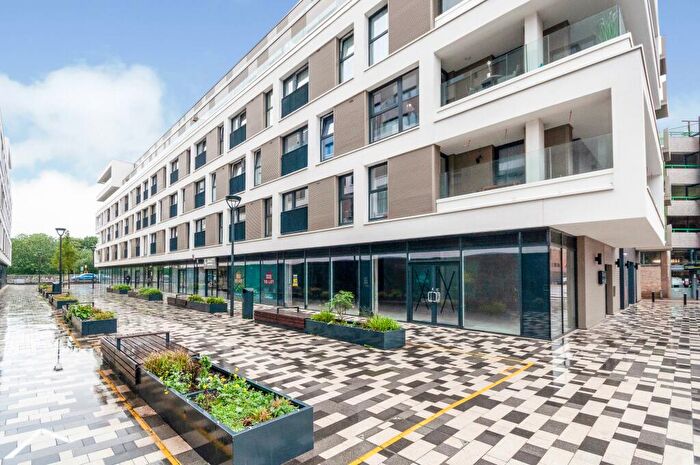 1 Bedroom Apartment To Rent In Park Place, Stevenage, SG1