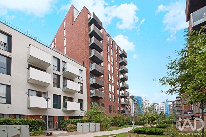 1 Bedroom Flat To Rent In Barry Blandford Way, London, E3