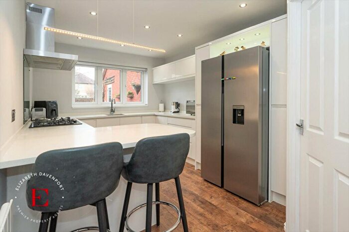 4 Bedroom Detached House For Sale In Monks Field Close, Coventry, CV4