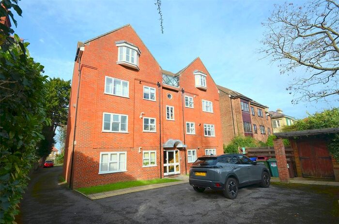 2 Bedroom Flat To Rent In Mulgrave Road, Sutton, SM2