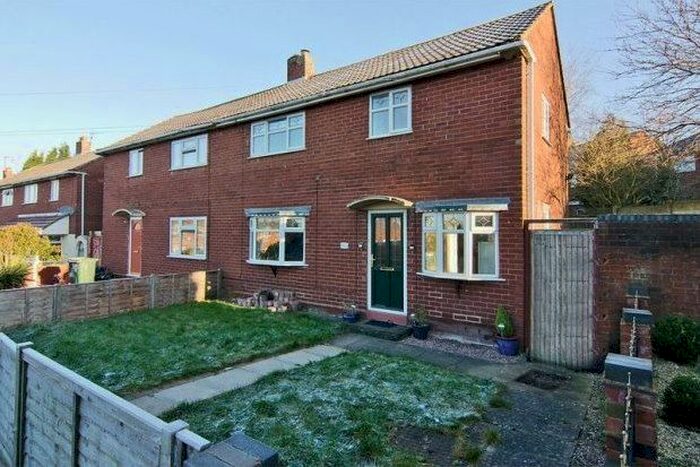 3 Bedroom Property To Rent In Peake Road, Walsall WS8