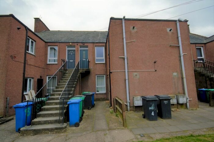 1 Bedroom Flat To Rent In Main Street, Methil, Fife KY8