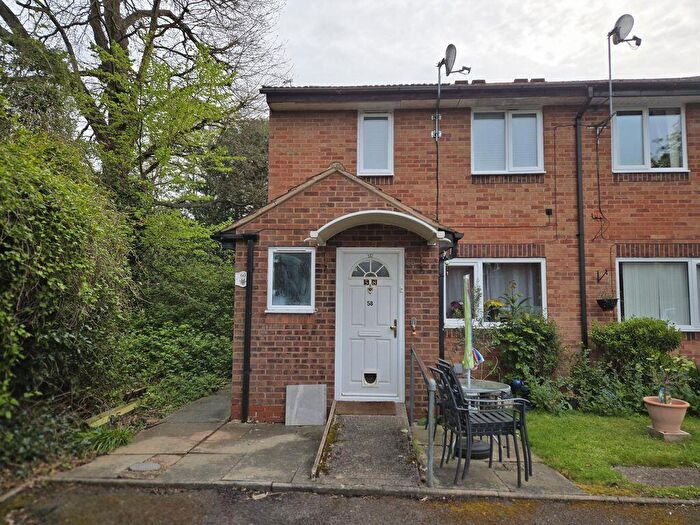 2 Bedroom Apartment To Rent In Oakhurst Drive, Bromsgrove, B60