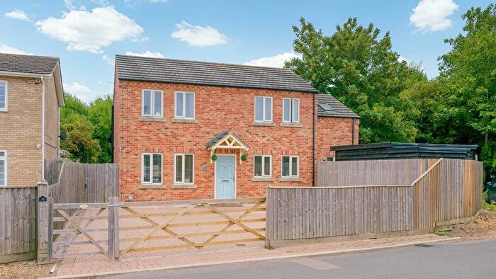 3 Bedroom Detached House For Sale In Quaker Lane, Wisbech, Cambridgeshire, PE13