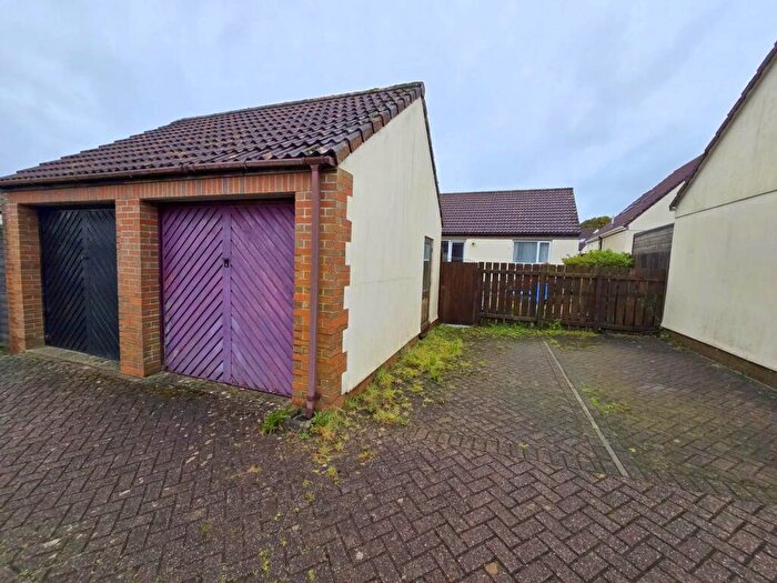 2 Bedroom Bungalow For Sale In Auction Way, Bideford, EX39